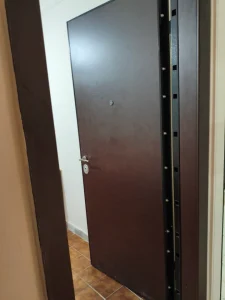 1000018071