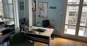 302198277 1600x1200