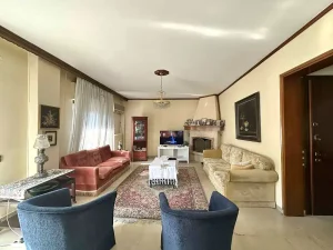 324152374 900x675