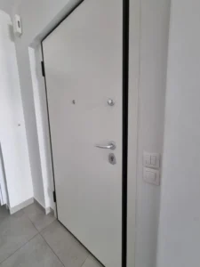 1000070393