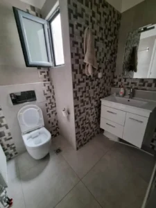 1000070396