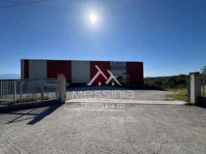 Επαγγ. Στέγη προς Ενοικίαση, 400 τ.μ., Κομποιι