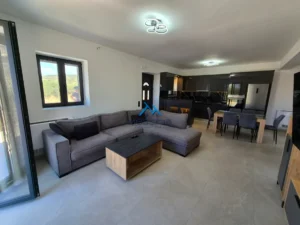 Κατοικία προς Πώληση, 110 τ.μ., Άγιος Νικόλαος Δυτικής Μάνης Μεσσηνίας