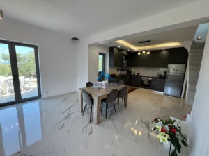 Κατοικία προς Πώληση, 120 τ.μ., Άγιος Νικόλαος Δυτικής Μάνης Μεσσηνίας