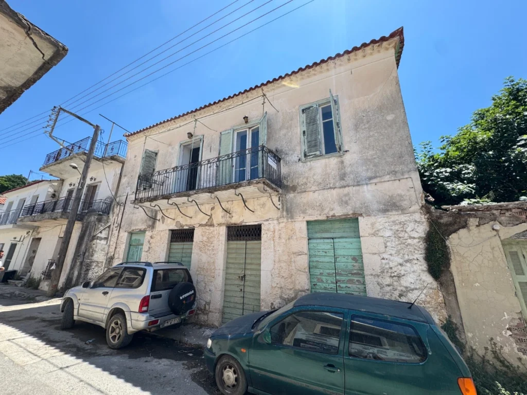 Κατοικία προς Πώληση, 300 τ.μ., Κορώνη