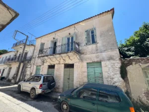 Κατοικία προς Πώληση, 300 τ.μ., Κορώνη