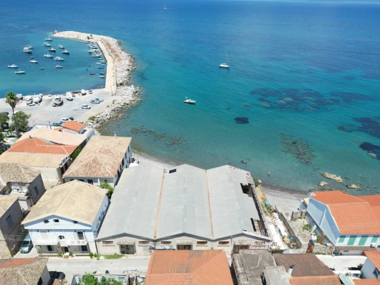 Κατοικία προς Πώληση, 300 τ.μ., Κορώνη