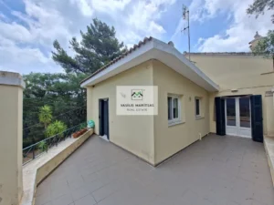 Κατοικία προς Πώληση, 240 τ.μ., Γαρδελαδεςι